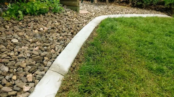 Concrete Landscape Edging Cost in Edmonton